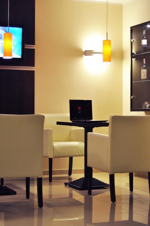 Hotel Pojezierze Szczecinek Dış mekan fotoğraf