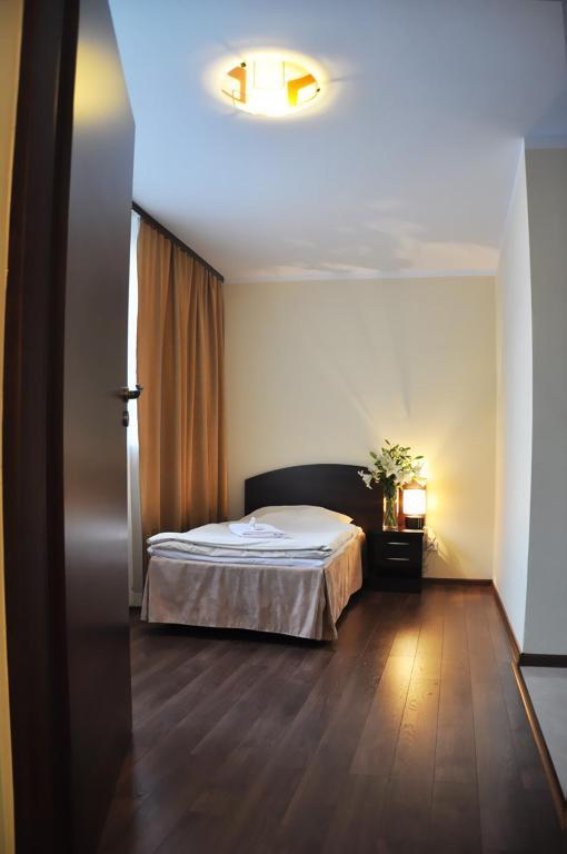Hotel Pojezierze Szczecinek Oda fotoğraf