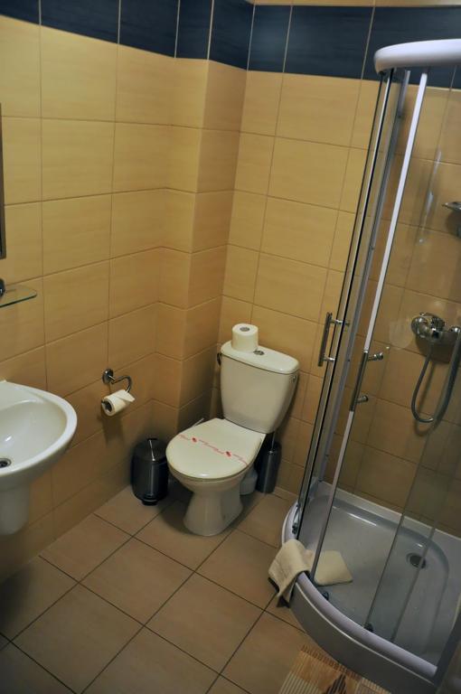 Hotel Pojezierze Szczecinek Dış mekan fotoğraf