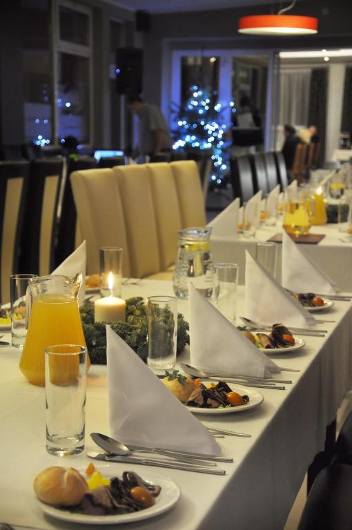 Hotel Pojezierze Szczecinek Dış mekan fotoğraf